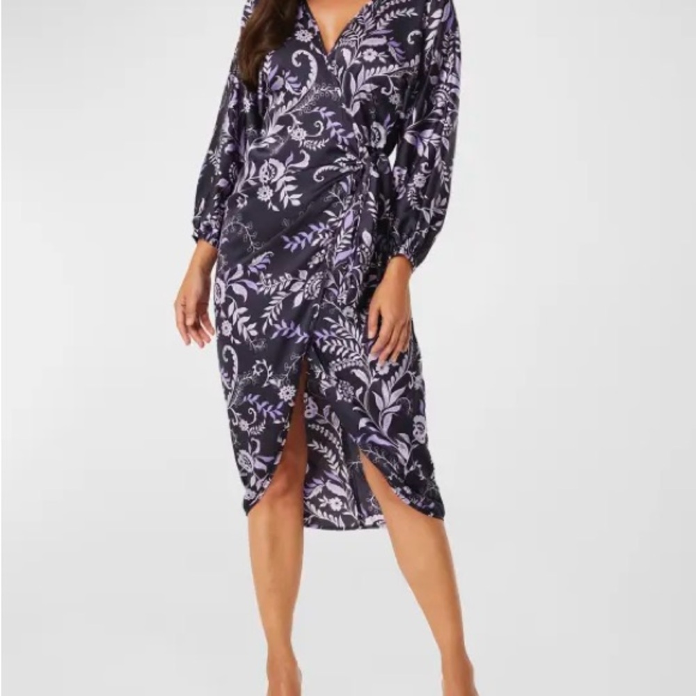 *NWT* MISA Los Angeles Angelina Wrap Dress